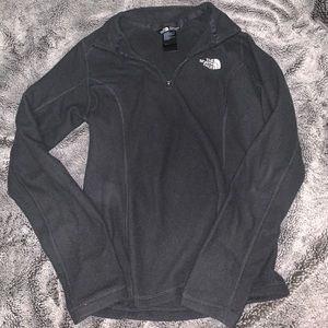 The North Face quarter zip size XS